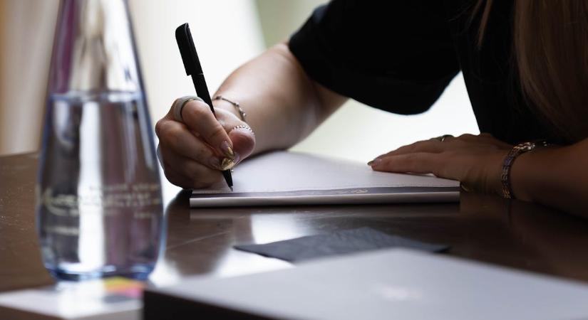 „Félek”– írta egy nő, akit a Szőlő utcai intézetben 13 évesen ért szexuális zaklatás
