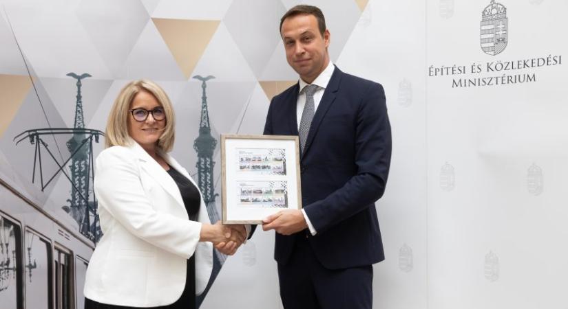 Bélyegre kerültek a legkiemelkedőbb kortárs magyar építészeti alkotások