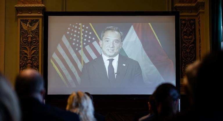 A magyar–amerikai kapcsolatok két komoly kihívásáról beszélt az ügyvivő amerikai nagykövet