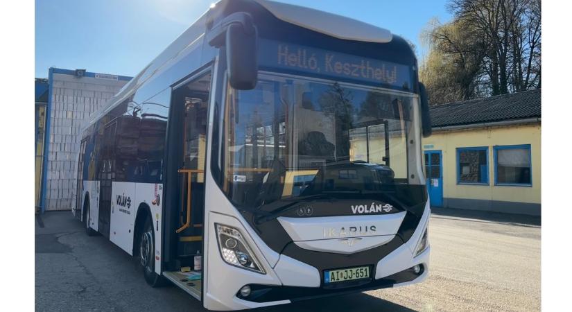 Fél éve a keszthelyi utasok szolgálatában az elektromos Ikarus