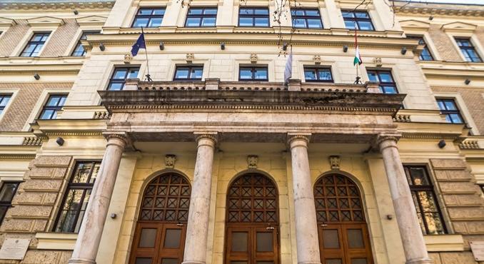 Tüntetést szerveznek a BGE-s hallgatók az egyetem vezetése ellen
