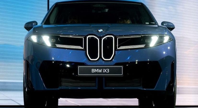 Mit tud a BMW, amit más európai gyártók nem? - csodafegyvert hozott Magyarországra az autógyártó, belsős ember árult el részleteket