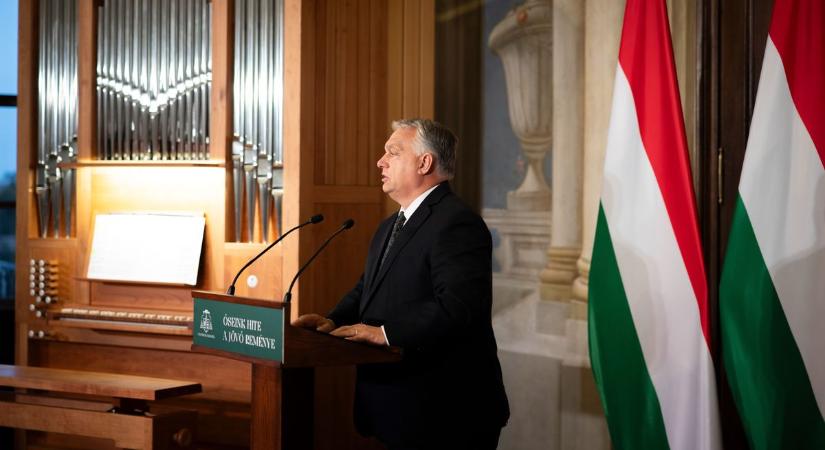 „A brüsszeli mentelmi mosoda tovább üzemel” – Orbán Viktor nem kímélte sem az EP-t, sem Magyar Pétert