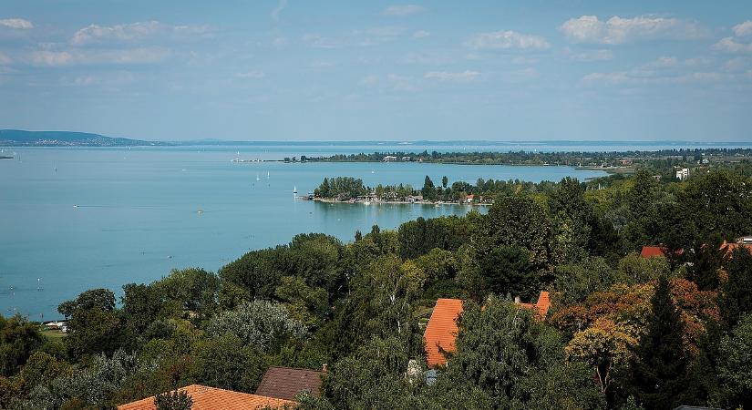 Novembertől Balatonföldvár is bekeményít