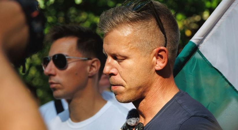 Nem Magyar Péter malmára hajtotta a Tisza-adó terve és Ruszin-Szendi fegyverbotránya a vizet