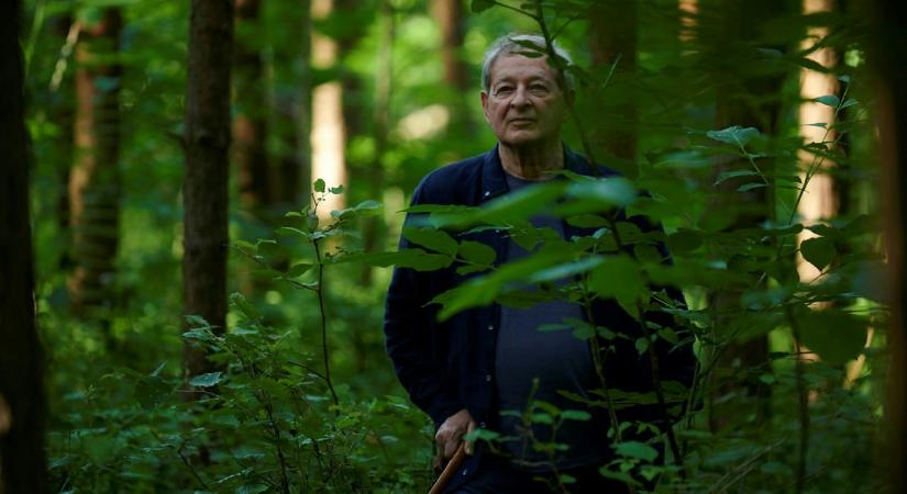 Nádas Péter eligazolt a Libri-csoporthoz tartozó kiadójától