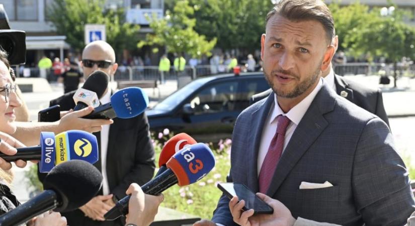 A Hlas-SD felélesztené a cseh-szlovák közös kormányüléseket