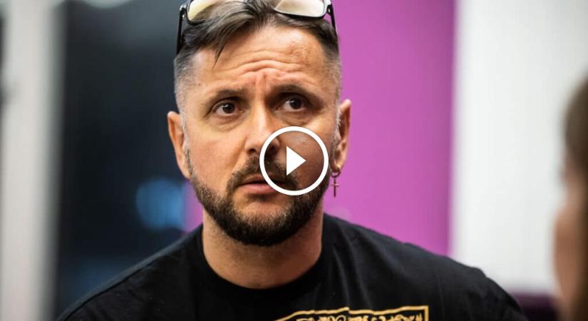 X-Faktor: Majka Curtis véleménye felől érdeklődött annak háttérénekesénél, Széles Izánál