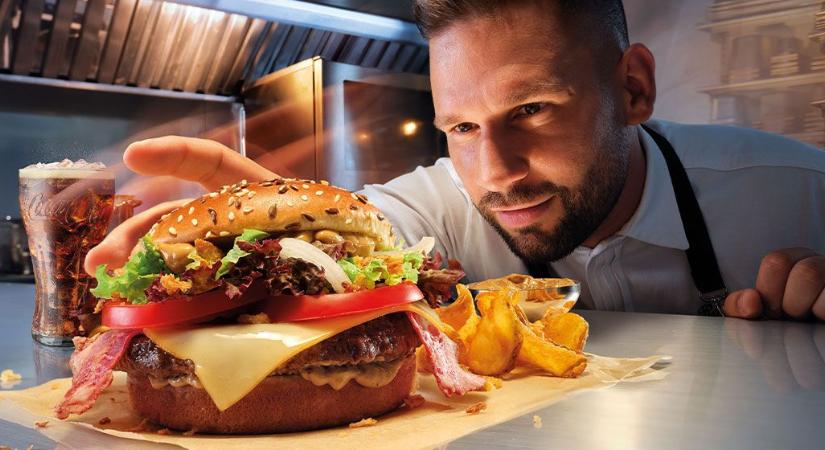 Elsők között kóstoltuk meg Rácz Jenő és a McDonald's közös szuperburgerét