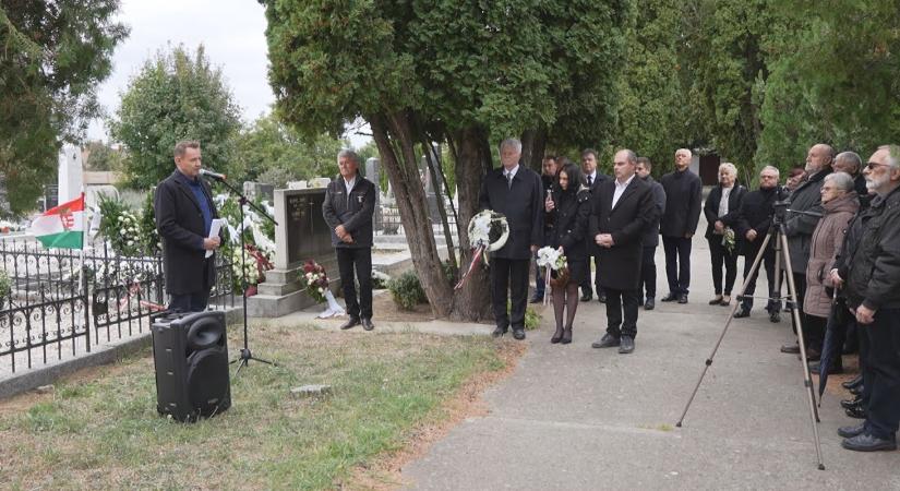 Az evangélikus temetőben is megemlékeztek a hősökről