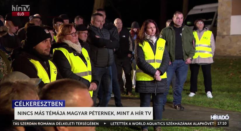A Hír Tv-t és a csatornánk riporterét szidalmazta a színpadról Magyar Péter  videó