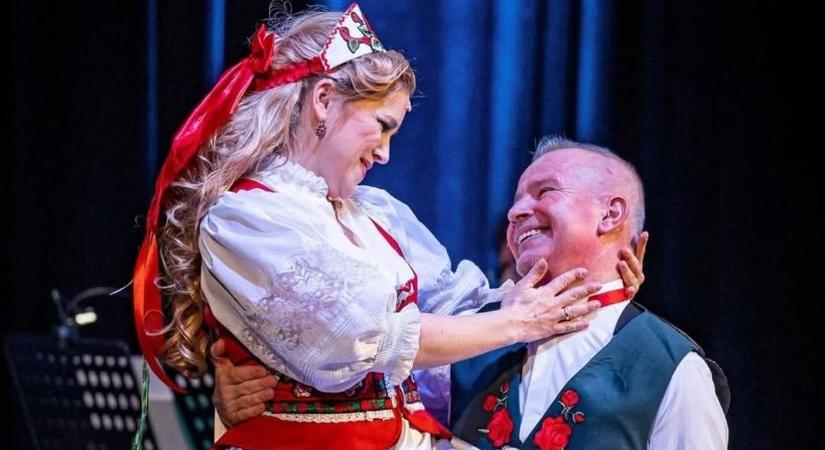Regős-Foki Veronika színész és énekesnő lett a séi faluház vezetője