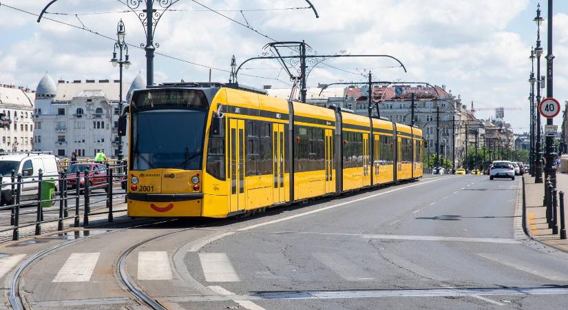 Karbantartás miatt több októberi éjszakán pótlóbusz jár a 6-os villamos helyett