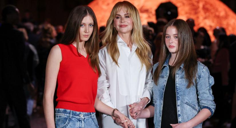 Megújulva jelent meg Nicole Kidman a válása bejelentése után – lányai is elkísérték