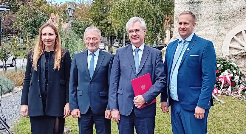 Európát és a kereszténységet védték – koszorúzás a párkányi csata évfordulóján