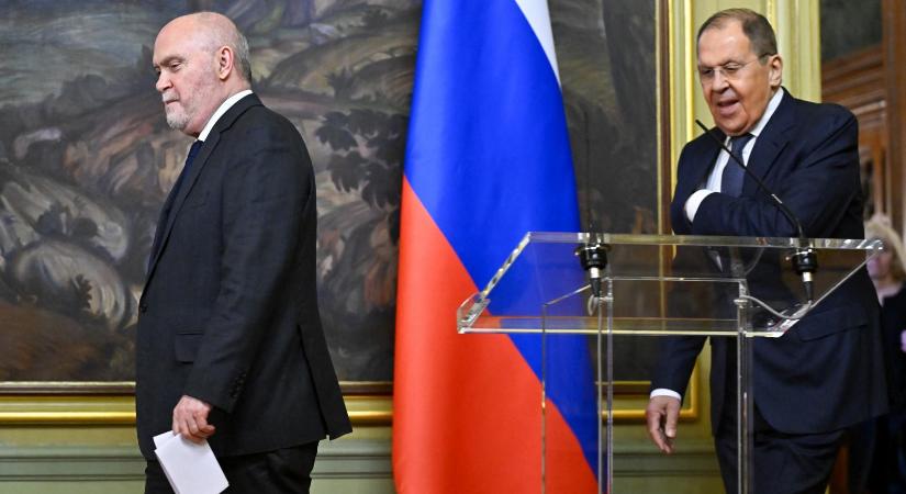 Több mint 60 ezer aláírással kéri az aHang, hogy az EBESZ teljes körű megfigyelő missziót küldjön a 2026-os magyarországi parlamenti választásra is