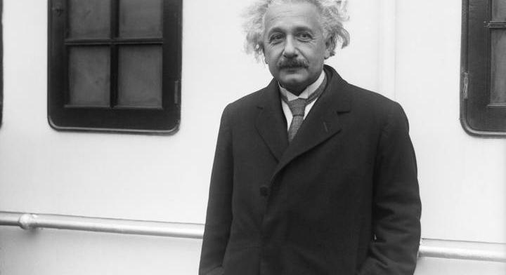 Ezen a fotón Marilyn Monroe pont úgy néz ki, mint Einstein: van benne egy csavar