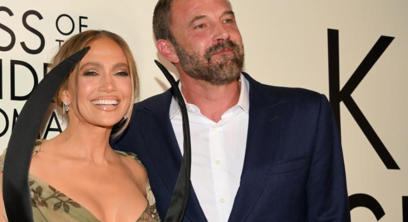 Jennifer Lopez és Ben Affleck újra együtt – ölelkezve jelentek meg