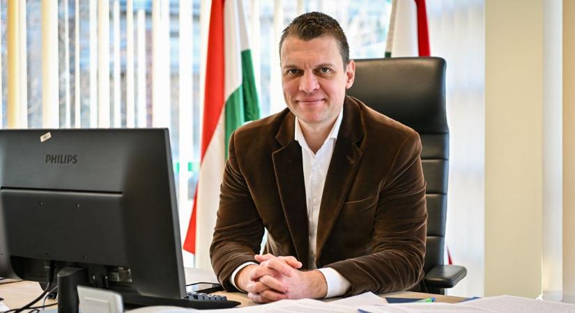 Menczer Tamás alaposan visszavágott Magyar Péternek (videó)