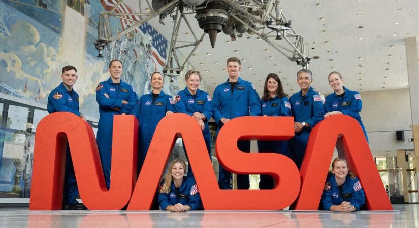 Történelmi pillanat: Tízből hat nő a NASA új űrhajósai között