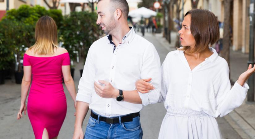 A párod más nőket nézeget a jelenlétedben? – egyáltalán nem azért teszi, mint amire gondolsz