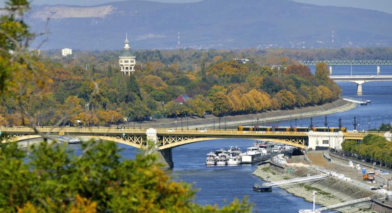 Napsütéses és felhős idő is jellemző lehet a hét harmadik napjára
