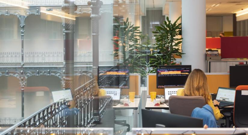 PwC: Viharos fellegeket látnak maguk előtt a hazai cégek