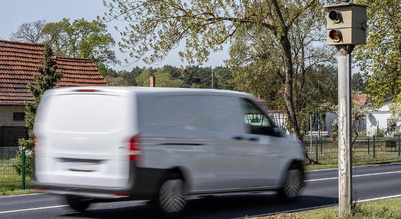 Nagyon durva adatokat közölt a rendőrség a gyorshajtókról