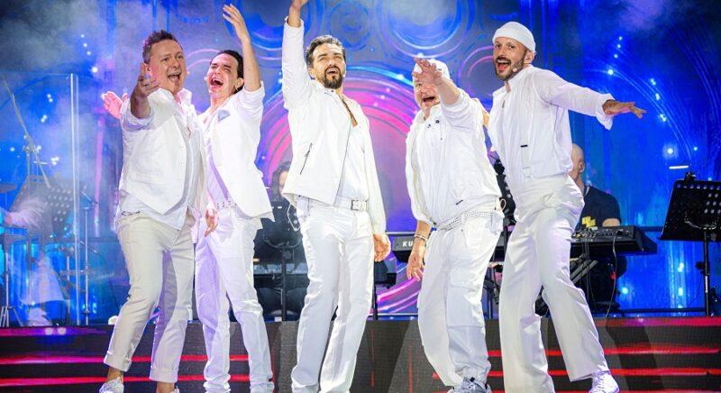 Az Oltári srácok koncertmusicallel térnek vissza a Papp László Sportarénába