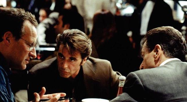 Harminc év után Michael Mann rablója és pandúrja újra szemtől szemben leül egy asztalhoz