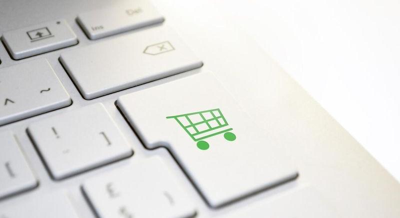 Az online shopok népszerűsége és hatásuk