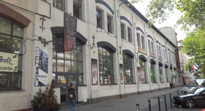 Eladják a Csodák Palotája egykori közkedvelt épületét – óriási pénzt kereshet a hirdető