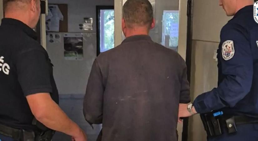 Senki sem sejtette, mi folyik egy borsodi házban – aztán megjelentek a rendőrök! (videóval)