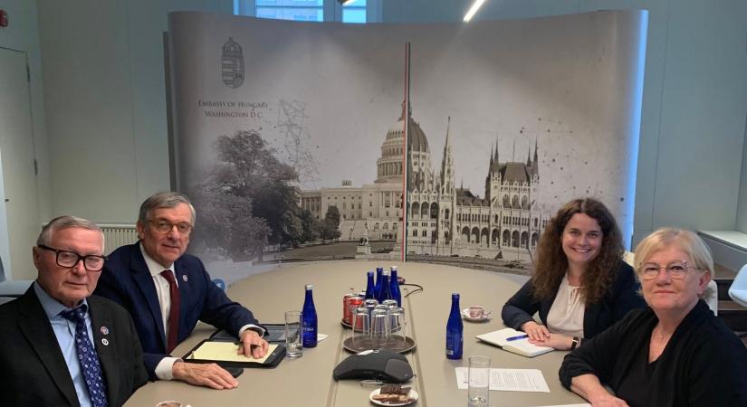 „Az elmúlt másfél évtized sikertörténete a magyar nemzetpolitika”