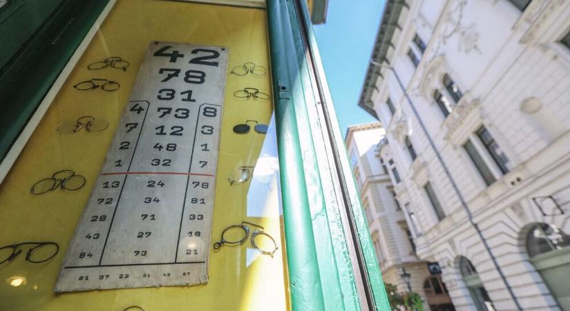 Idén is ingyenes szemvizsgálattal várnak mindenkit az optikák – elkezdődött a Látás Hónapja!