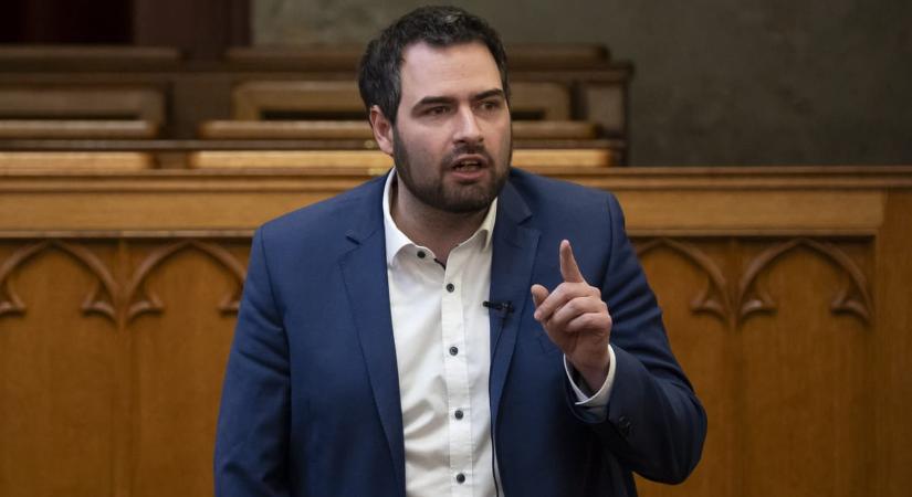 Jámbor az őt pedofilozó Selmeczi Gabriellának: „Ezért bocsánatot fog kérni?”