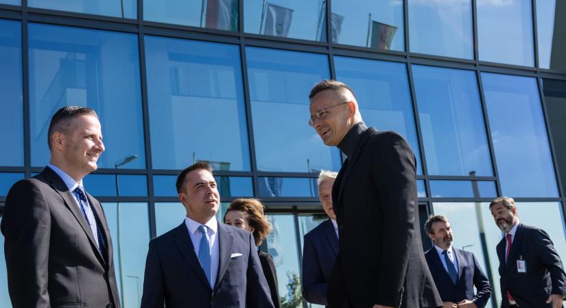 GAZDASÁGI ÁTTÖRÉS! Szijjártó: Magyarország innovációs központ is lesz Európában!