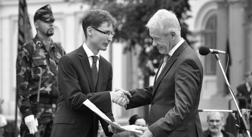 Meghatóan búcsúzik a mesteredzőtől Cser-Palkovics András
