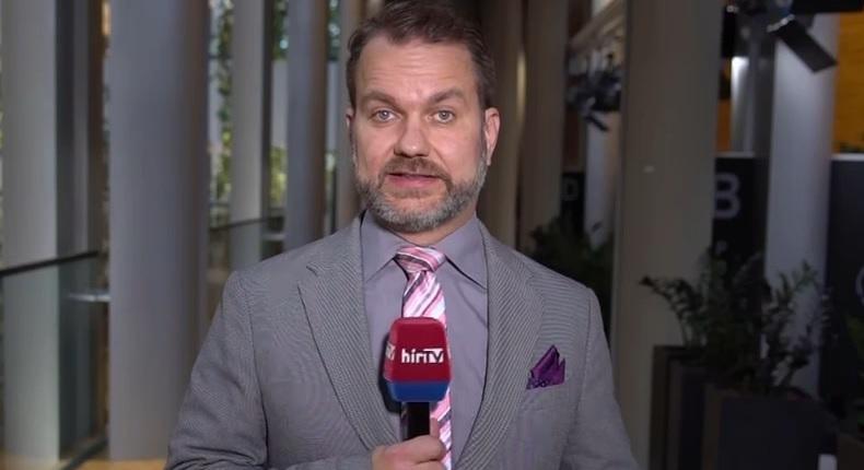 Jól járt a szélsőbaloldali aktivista Salis, hogy Magyar Péter ügyével együtt kezelték a mentelmi jogát  videó