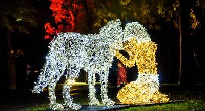 Varázsvilág a Palatinuson – Megvan, mikor nyílik a Lumina Park új fénykiállítása