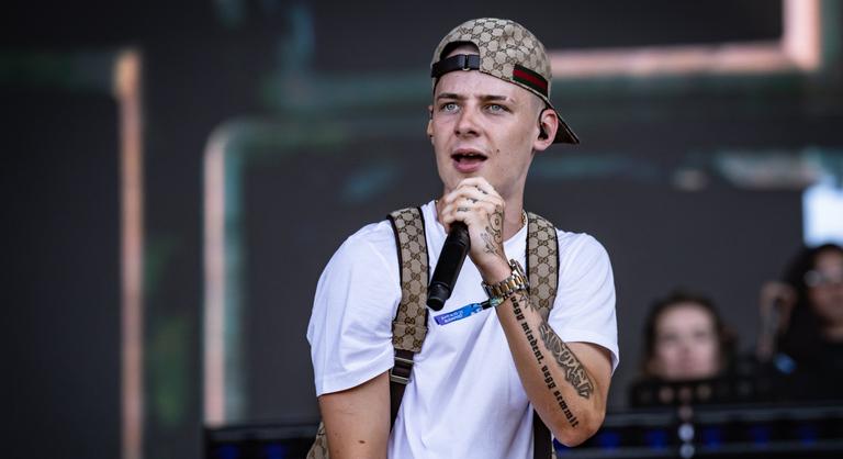 Európai turnéra indul Pogány Induló, ezeken a helyeken lép fel a rapper