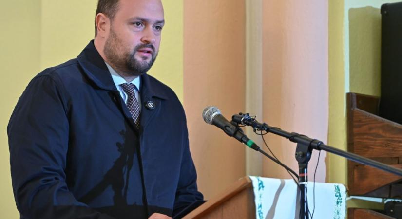 Nacsa Lőrinc: Csaknem 300 pályázat nyert támogatást testvértelepülési kapcsolatokra