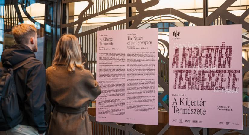 Megnyílt Dukai István A Kibertér Természete c. kiállítása a Hotel Clark Budapest és a Leo Bistro közös projektjében