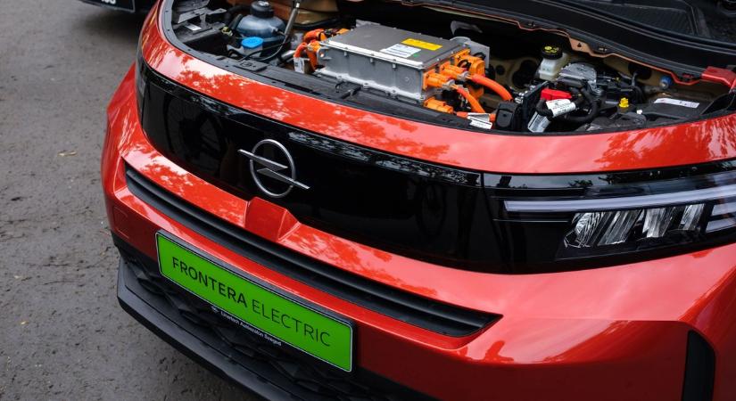 Hihetetlen tempót diktál Magyarországon az elektromos autópiac
