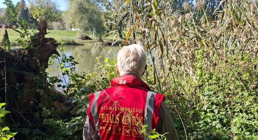 Óriási a baj! A pénzjutalom sem segít, kutyával keresi az eltűnt nőt a szabolcsi mentőcsapat