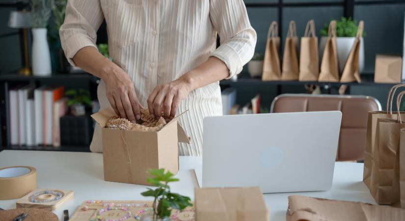 Munka mellett webshop. Mire keresnek rá az emberek? Webáruház ötletek statisztikával