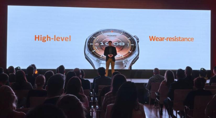 Okosóra a víz alatt, mobilfotózás, mint még sosem – új korszakot nyitott a Huawei