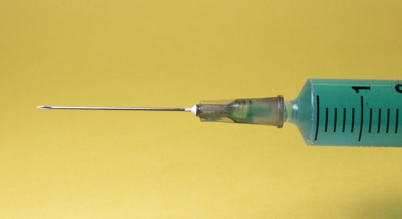 Magyarország önállóan nem is engedélyezhette volna az AstraZeneca vakcináját