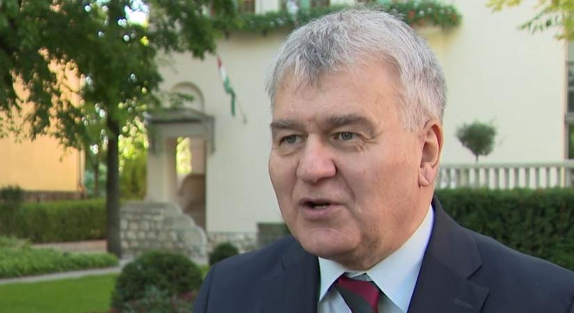 A szeptembert is megnyerte a Fidesz-KDNP - mutatott rá legfrissebb kutatásában az Alapjogokért Központ videó