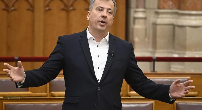 Háromszor választották meg, de jövőre nem indul újra a DK-s Oláh Lajos